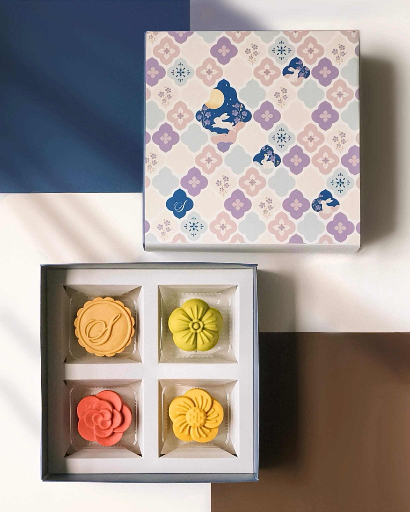 MOONLIT | Traditional Mooncakes